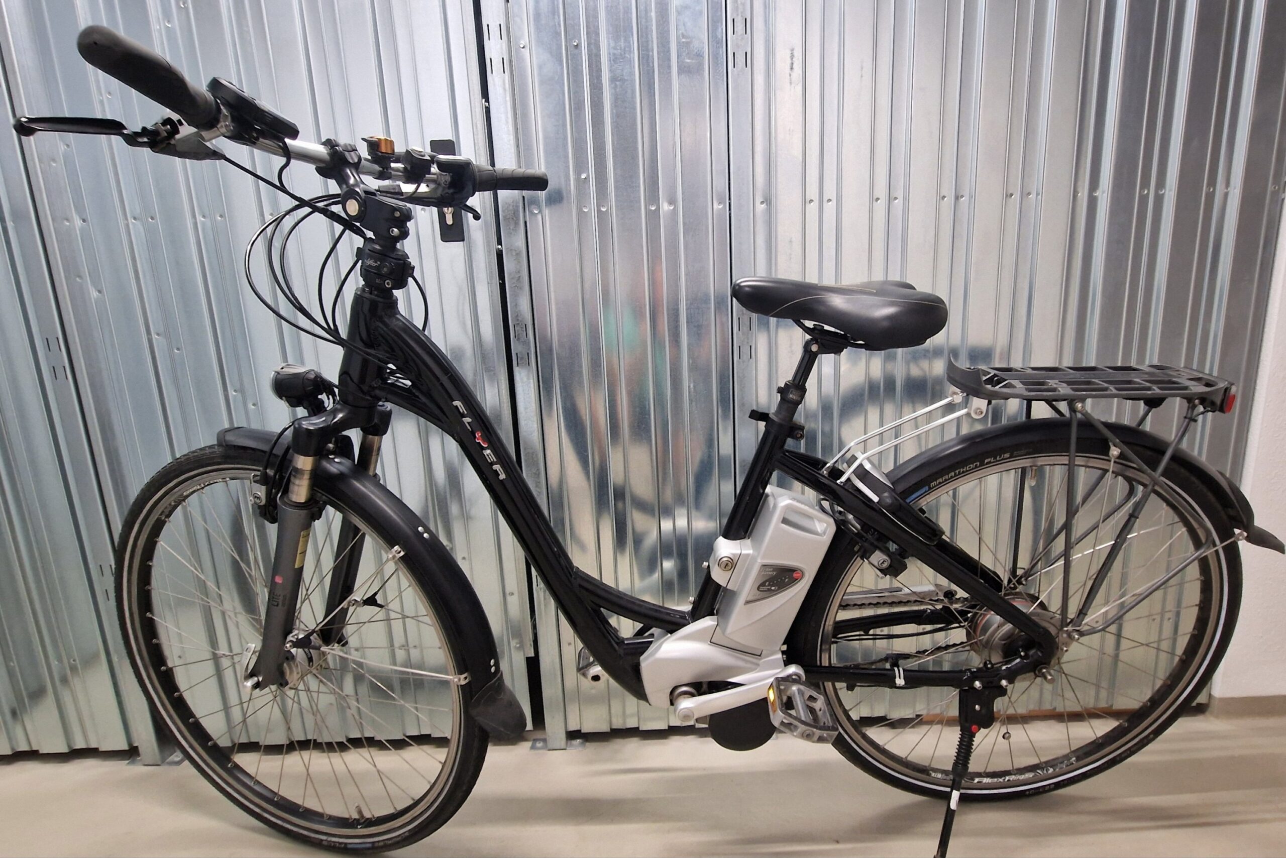 Flyer Damen E-bike Wave mit hydr.Bremsen erst 2500km